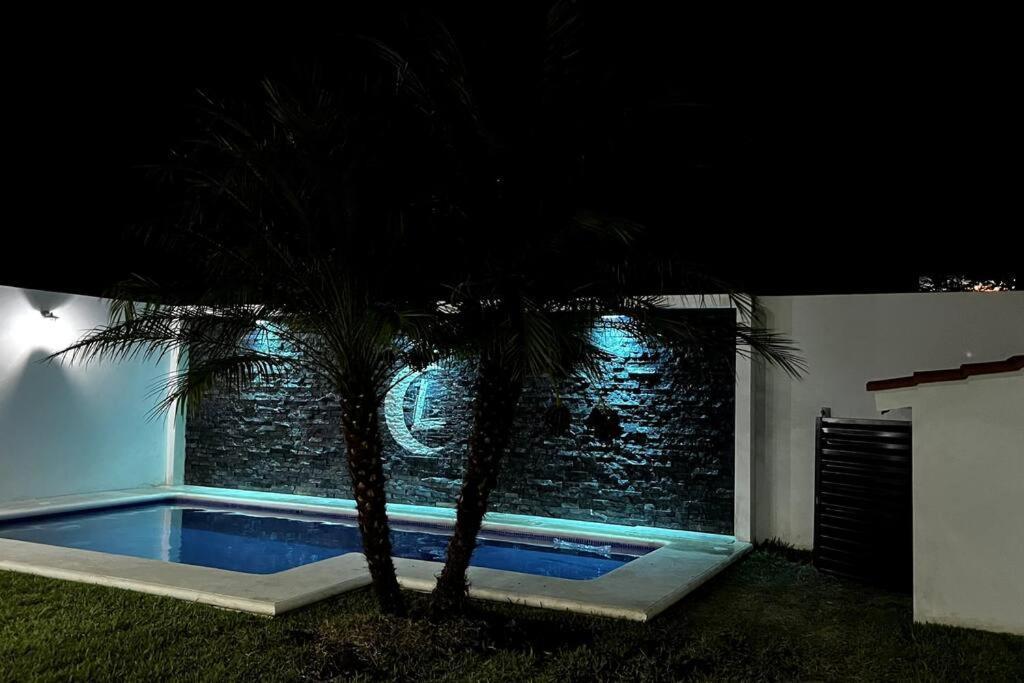 Casa Lua Tequesquitengo. Alberca, Jacuzzi Y Roof Exteriör bild